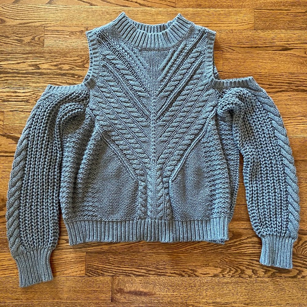 Cold Shoulder Aeropostale Sweater (size:L)